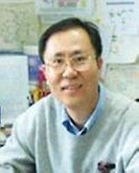 김재홍